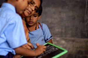 Children_Reading